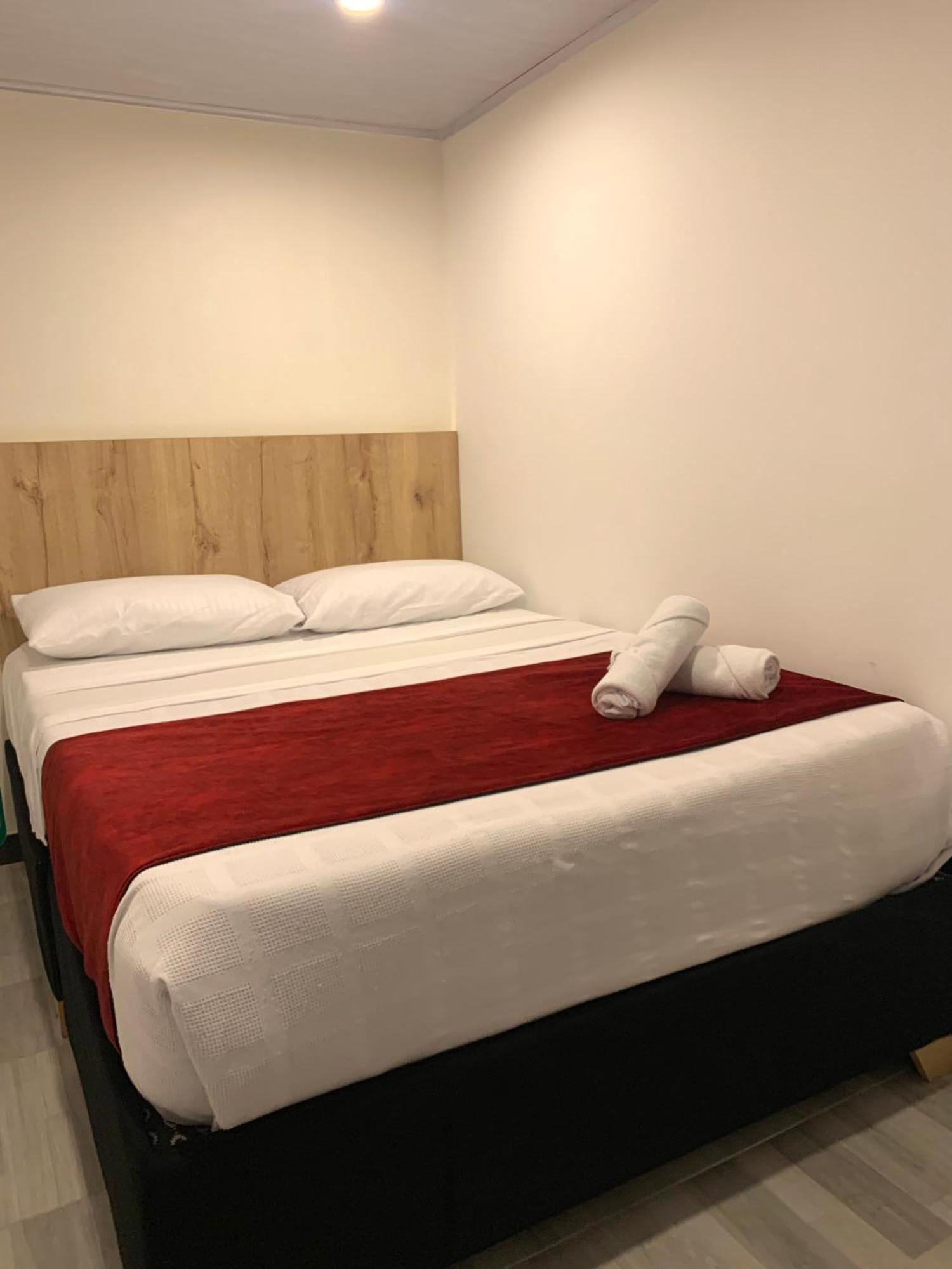 Hotel Urban Center Bogota Bagian luar foto